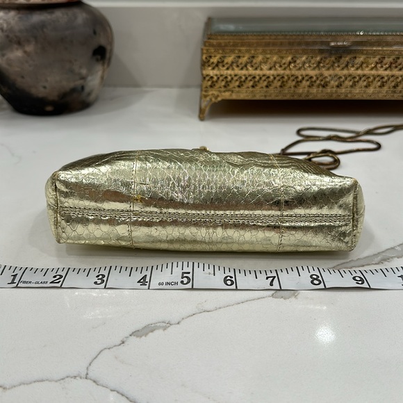 Vintage Robinson’s Metallic Gold Snakeskin Evening Bag - Serpentine Chain VGVC - Picture 13 of 16